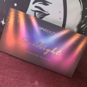OPV beauty Spotlight Palette BNIB